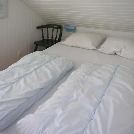 호텔 Cozy In Glesborg With Wifi Fjellerup